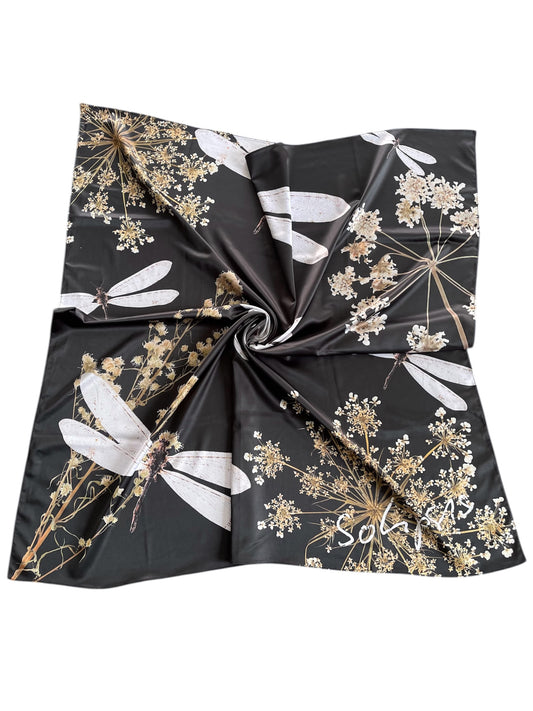 BLACK & WHITE DRAGONFLY